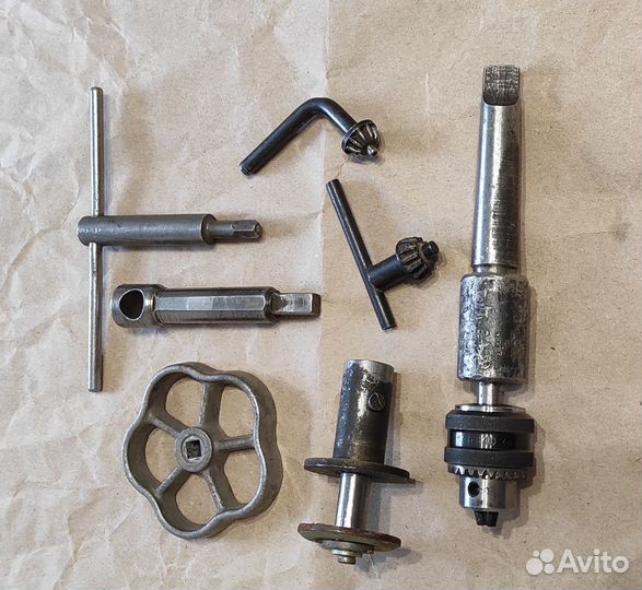 Набор разных принадлежностей