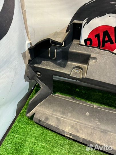 Защита радиатора Honda Cr-V RT6 LFB 2018