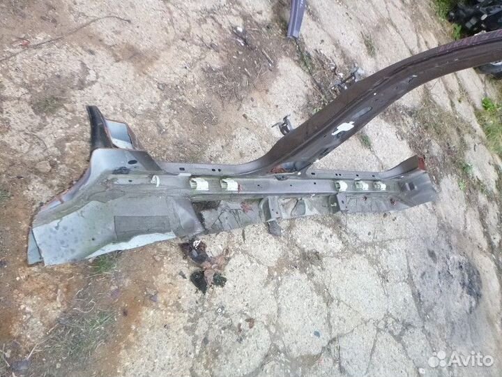 Порог со стойкой левый nissan murano (Z50) 2004-20