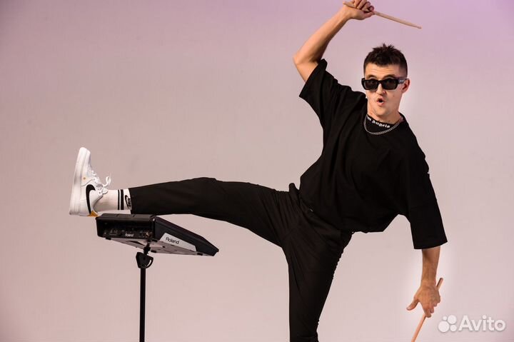 Кавер группа,саксофонист,певица,баянист, ведущий