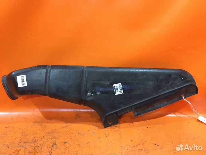 Воздухозаборник Subaru Legacy wagon BH5