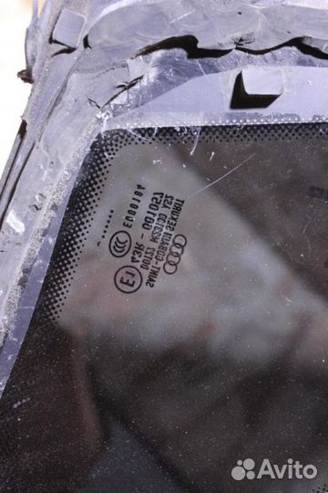 Стекло кузовное глухое заднее правое Audi A4 b7 B7