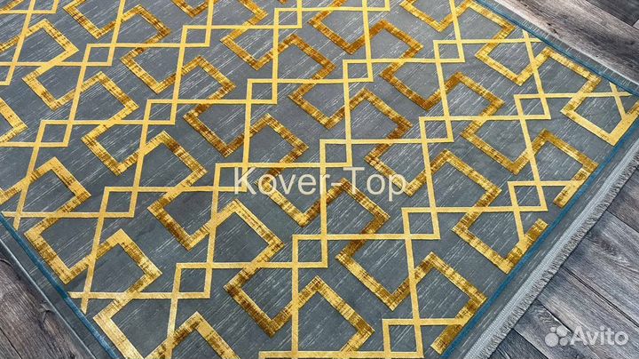 Иранский ковер шелковый