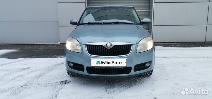 Skoda Fabia 1.6 AT, 2010, 230 000 км