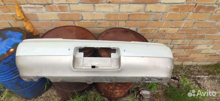 Бампер nissan laurel