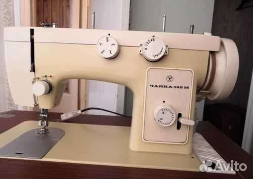 Швейная машина Чайка 142м