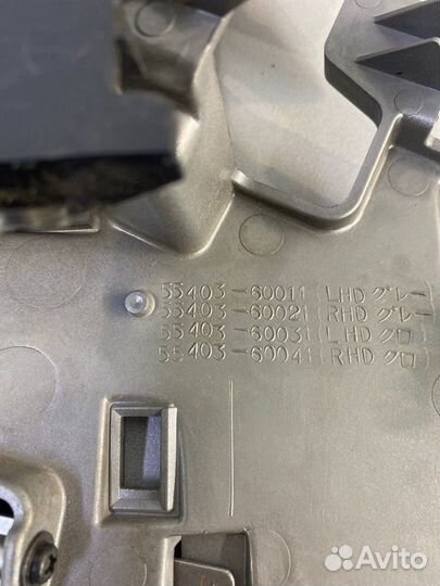 Накладка на центральную консоль (торпеды) левая