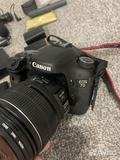 Зеркальный фотоаппарат canon eos 7d