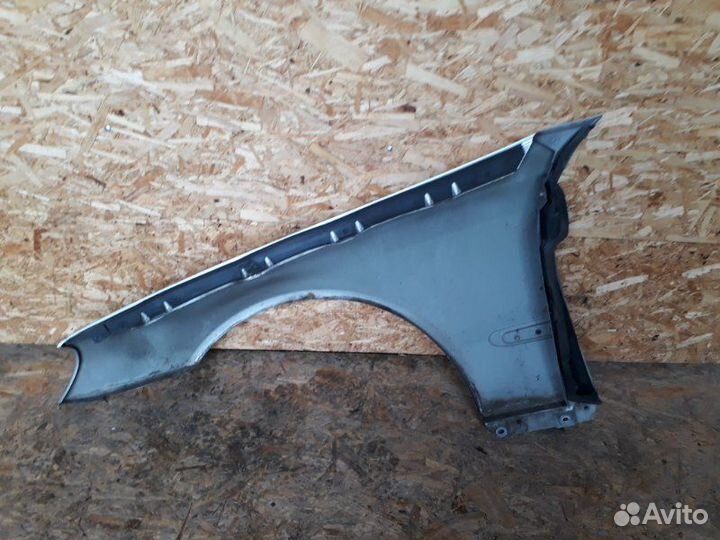 Крыло правое Mercedes Clk 209 OM 612 2003