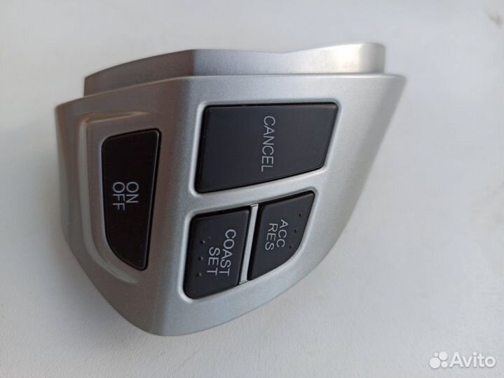 Кнопки на руль Mitsubishi Lancer X / Outlander