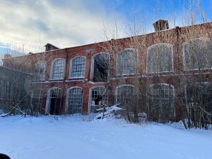 Здание, 15737.5 м²