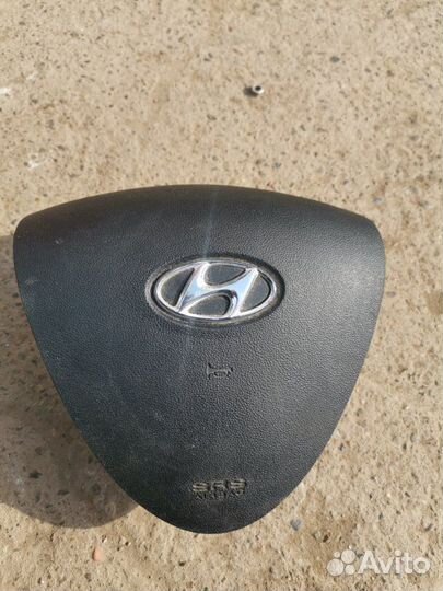 Подушка безопасности в руль Hyundai I30 G4FC 2010