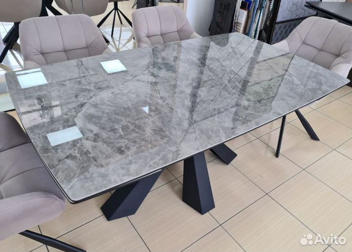 Стол повашимразмерам SVR-18968