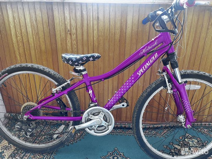 Продам велосипед подростковый Specialized