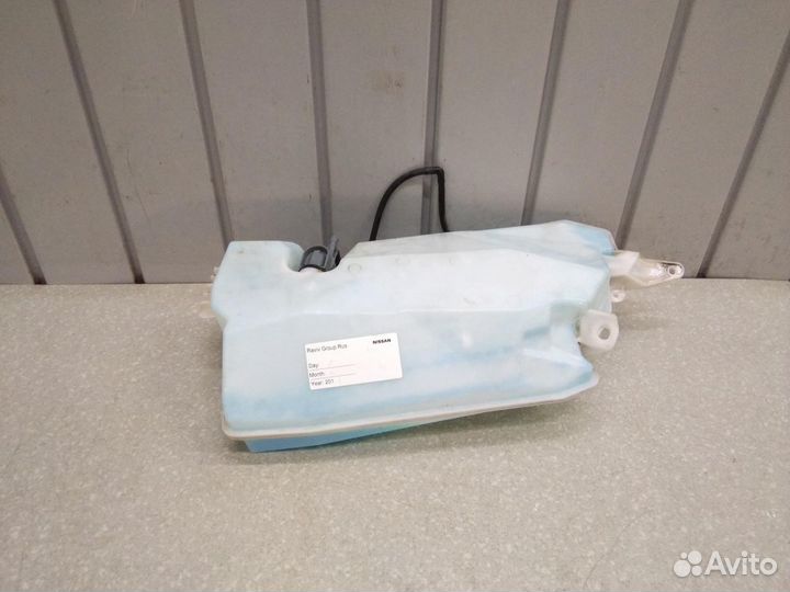 Бачок омывателя лобового стекла Nissan Almera (G15