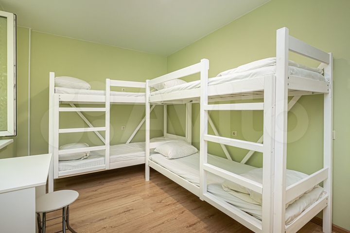 Комната 10 м², 1/3 эт.