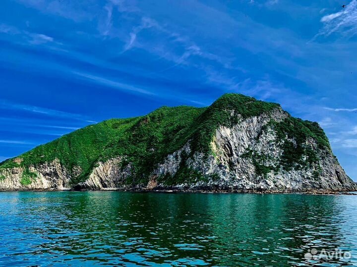 Бухта Русская,морская прогулка за 5 часов