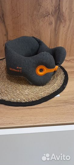 Подушка для путешествий