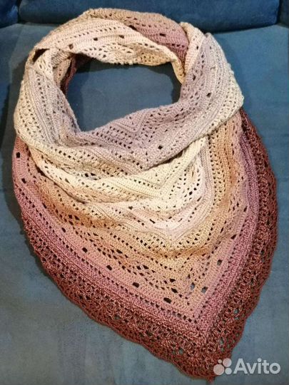 Бактус. Шаль. Платок