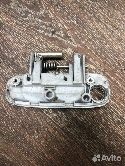 Ручка двери внешняя передняя правая Toyota Nadia