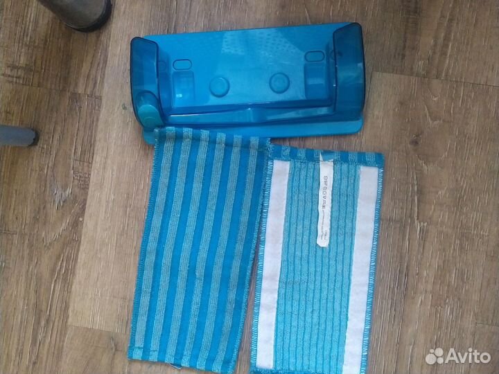 Продам Беспроводной пылесос Philips PowerPro Aqua