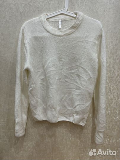 Свитер befree молочный