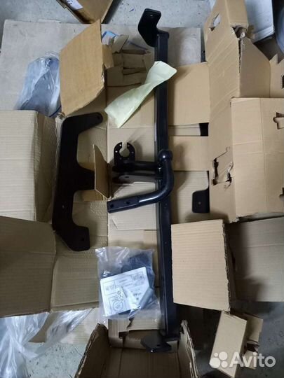 Фаркоп Renault Sandero