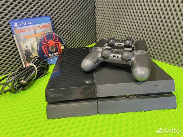 Sony PS4 1TB 2 джоя/2 Диска
