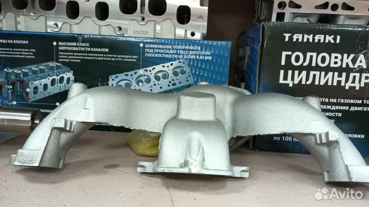 Коллектор выпускной двигатель 4216