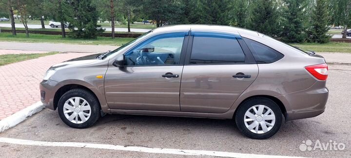 LADA Granta 1.6 МТ, 2016, 180 292 км