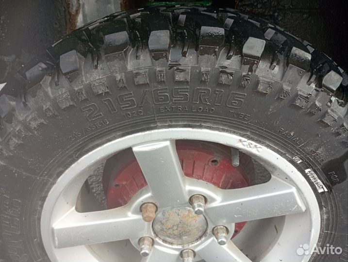 Калëса niva в сборе