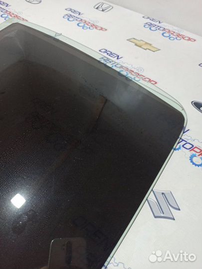 Стекло двери заднее левое Chevrolet Aveo T300