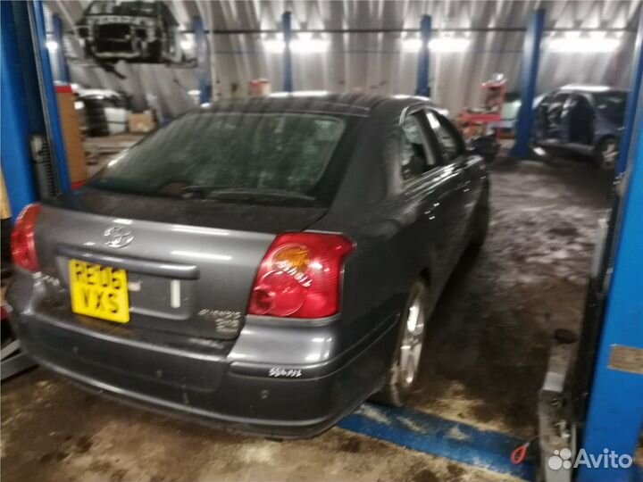 Разбор на запчасти Toyota Avensis 2