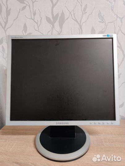 Монитор Samsung syncmaster 940n