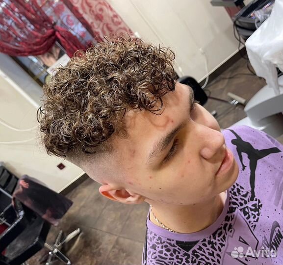 Стрижки,окрашивания,маникюр,педикюр