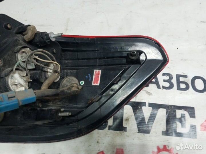 Фонарь задний левый Lifan Cebrium 720 седан 1.8