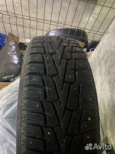 Roadstone Euro Win 215/60 R17 100T