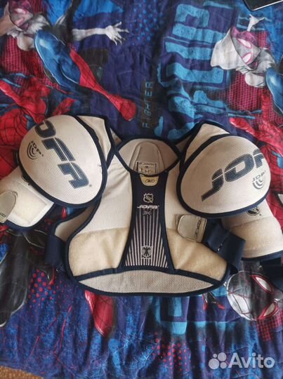 Продам нагрудники