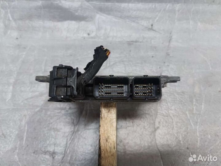 Блок управления двигателем Nissan note