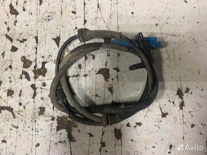 Датчик ABS передний Peugeot 207 coupe 1 2008