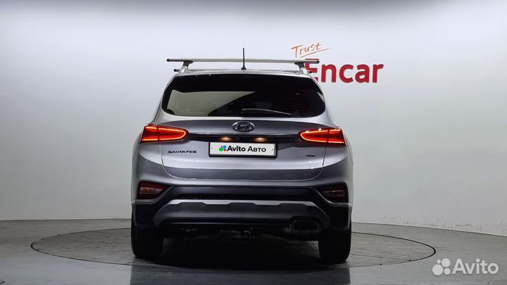 Hyundai Santa Fe 2.0 AT, 2020, 21 700 км