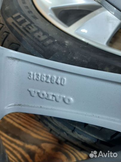 Комплект оригинальных колес r18 для Volvo S90.V90