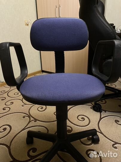 Компьютерное кресло