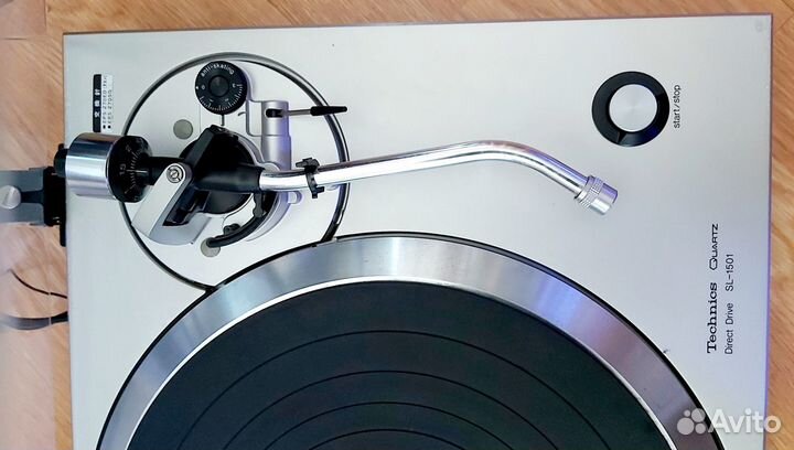 Проигрыватель винила Technics SL-1501 Япония