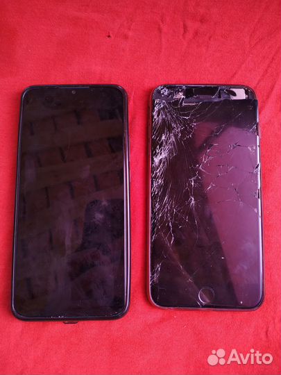 Мобильные телефоны