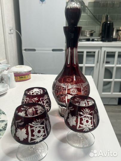 Хрустальные бокалы и графин Ajka Crystal