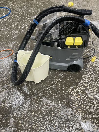 Пылесос Karcher моющий Puzzi 8/1 C