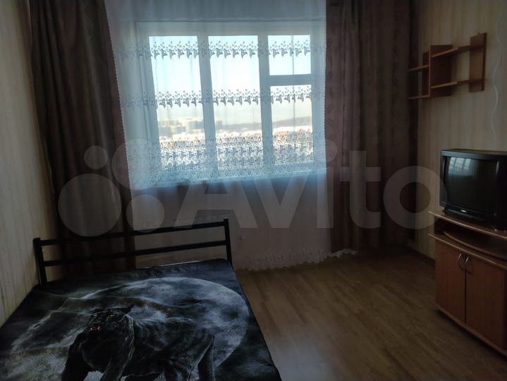 Комната 16 м² в 3-к., 8/14 эт.