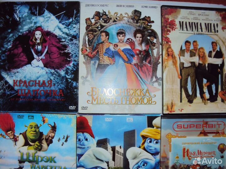 DVD фильмы и мультфильмы разные 8шт пакетом