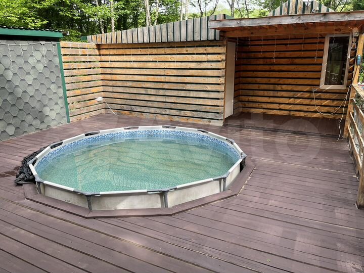 Дом 65 м² на участке 4 сот.